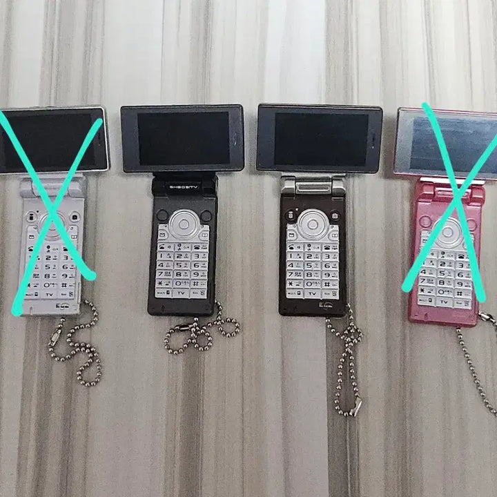 [SOLD OUT] [일괄할인] 도코모 휴대폰 가챠