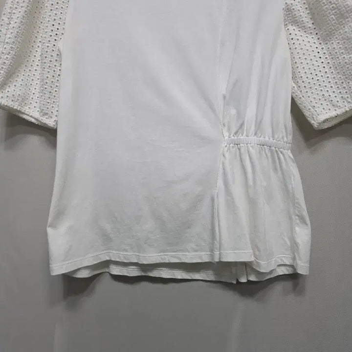 [BUNJANG] SJ WANI Punching Short Sleeve T-shirt / SJ와니  펀칭 반팔 티셔츠