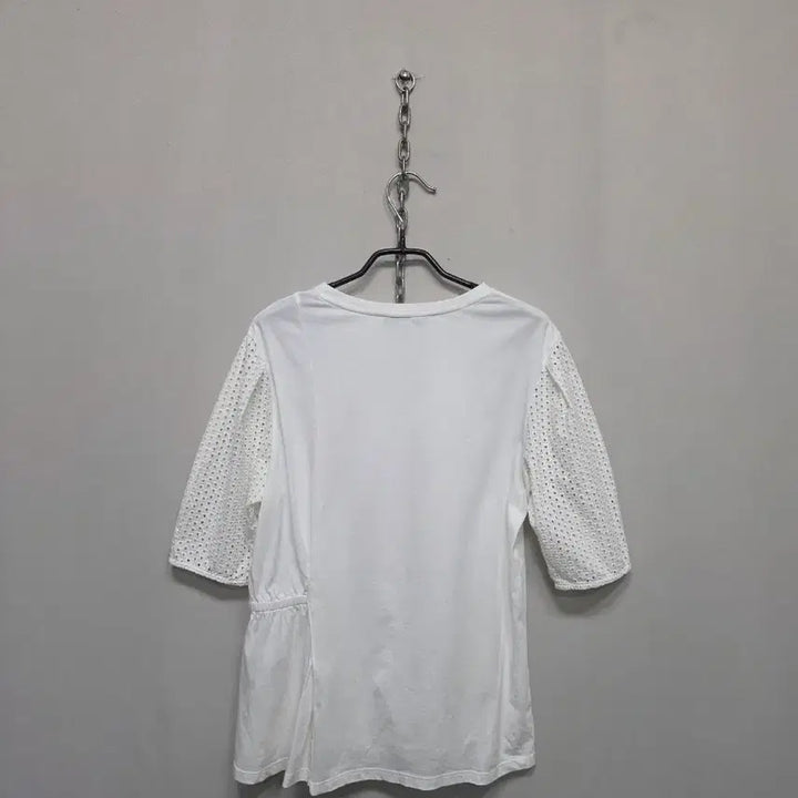 [BUNJANG] SJ WANI Punching Short Sleeve T-shirt / SJ와니  펀칭 반팔 티셔츠