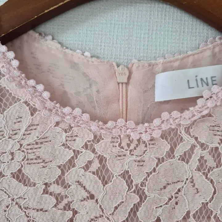 [BUNJANG] LiNE Lace Pink Short-Sleeved Dress / [LiNE]레이스 핑크 반팔 원피스