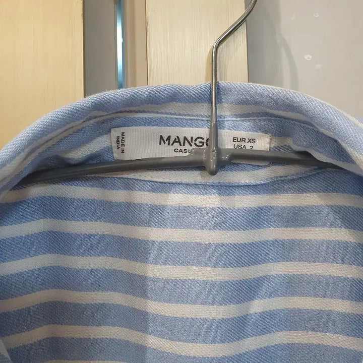 [BUNJANG] MANGO Striped Shirt XS / MANGO 스트라이프 셔츠 XS 사이즈