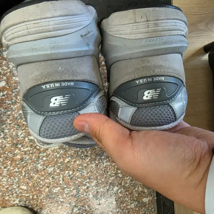 [SOLD OUT] 뉴발란스 990v6 그레이 290 D