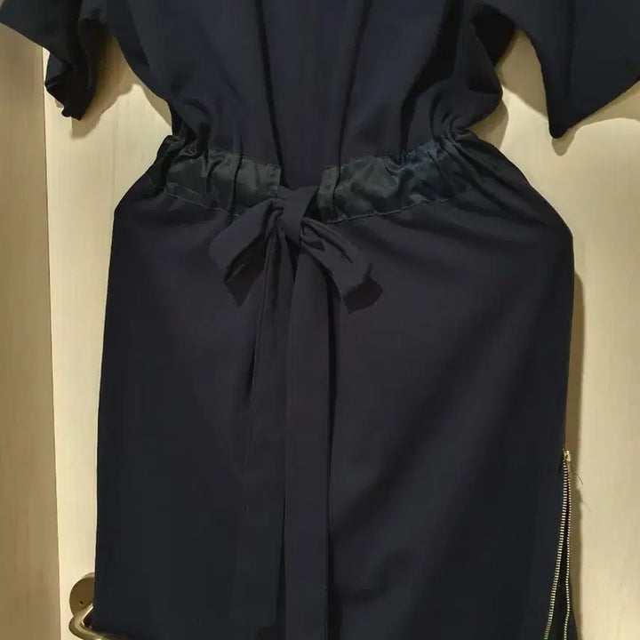 [BUNJANG] General Idea Navy Cotton Dress / 제너럴아이디어 네이비 색상 면원피스