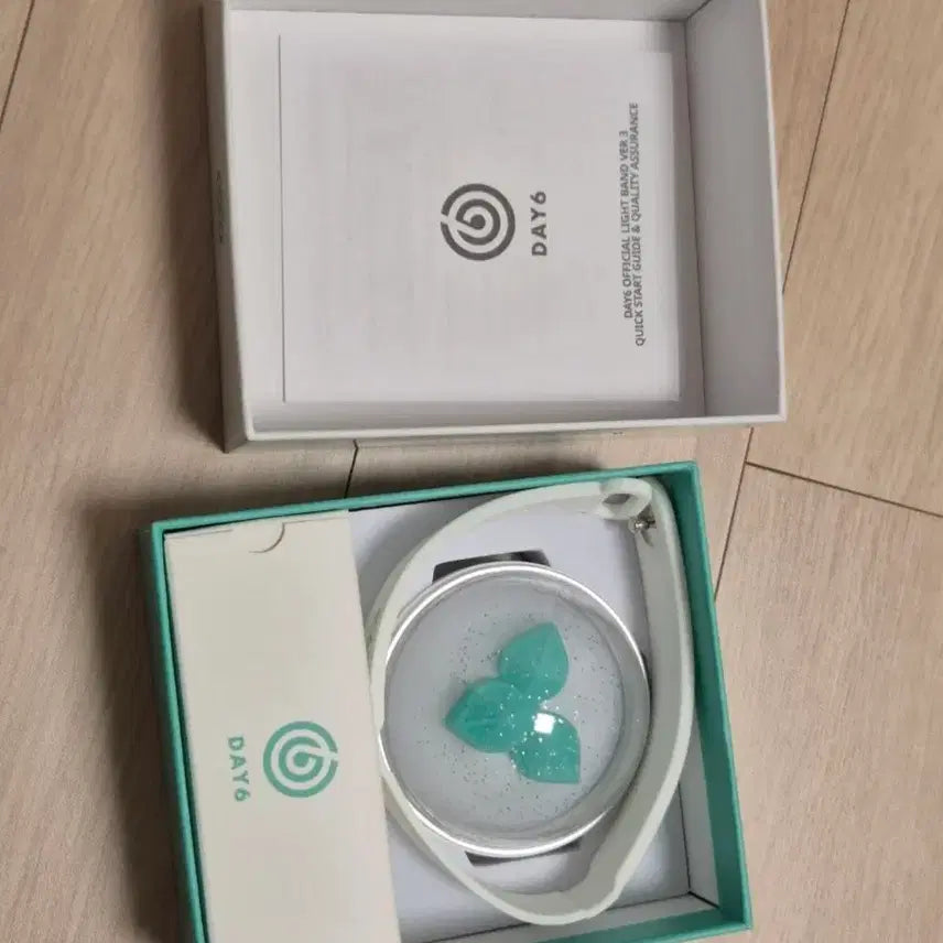 [SOLD OUT] 데이식스 DAY6 응원봉 마데워치 Ver.3