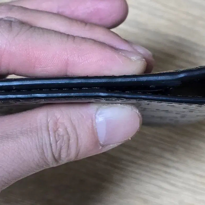 [BUNJANG] Gucci Signature Passport Case / (교신가능)(내용있음)구찌(Gucci) 시그니처 여권 지갑