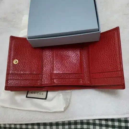 [BUNJANG] Gucci Marmont Bi-fold Wallet / 구찌 마몬트 반지갑 레드