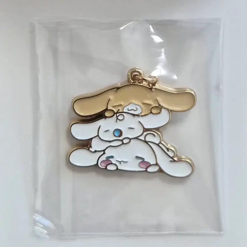 [BUNJANG] Sanrio Cinnamoroll Metal Charm / 산리오 시나모롤 메탈참