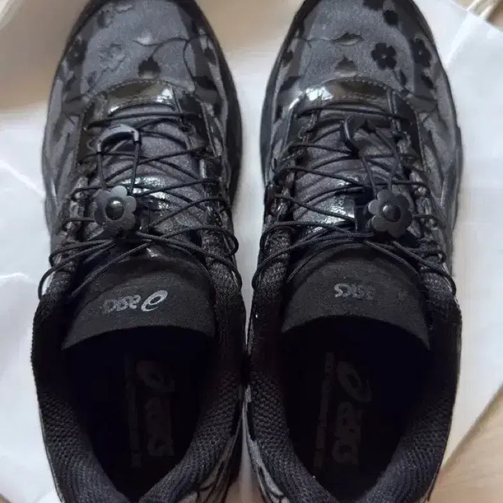 [BUNJANG] Asics Cecilie Bahnsen Gel Cumulus 16 Sneakers / 아식스 세실리에반센 젤 큐물러스 16 275