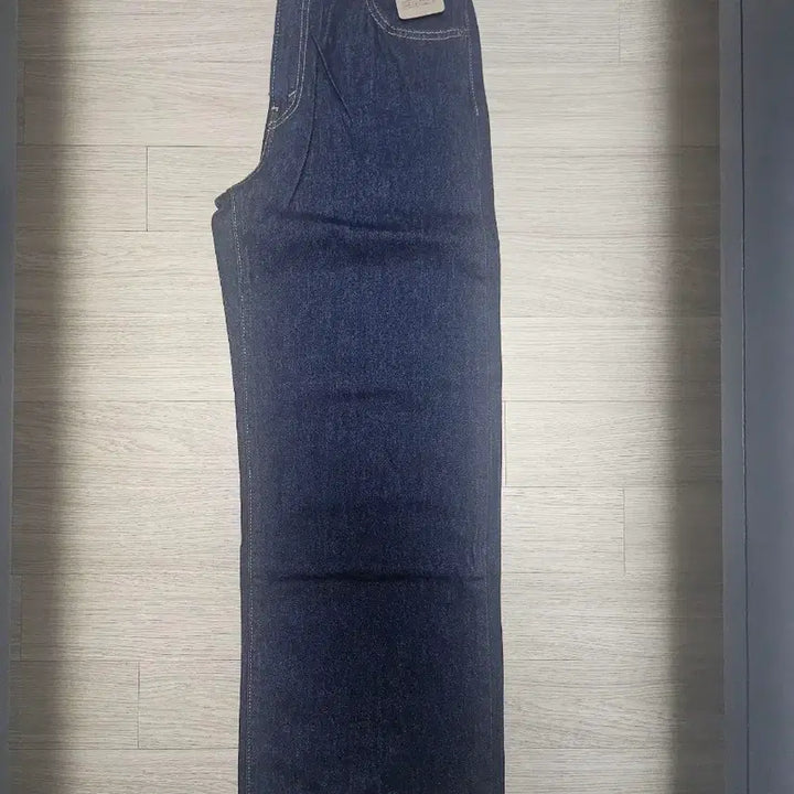 [SOLD OUT] 11am 리바이스 신치배기데님 인디고 26