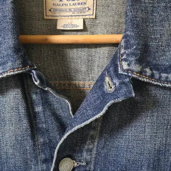 [SOLD OUT] 폴로(Polo) 페이티드 데님 트러커 재킷 L