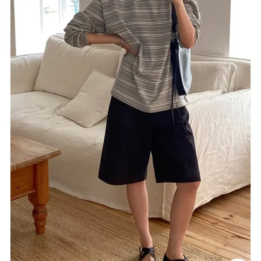 [BUNJANG] Kinda Beige Striped T-shirt / 킨다베이지 스트라이프 티셔츠