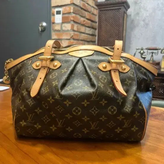 [BUNJANG] Louis Vuitton Tivoli GM Monogram Handbag / 루이비통 티볼리 GM 모노그램 가방
