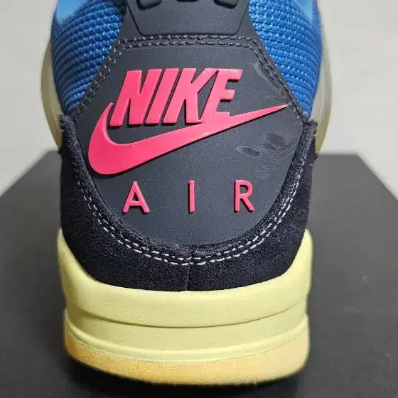 [BUNJANG] Jordan 4 Union Off Noir Sneakers / 조던4X유니온 오프느와르
