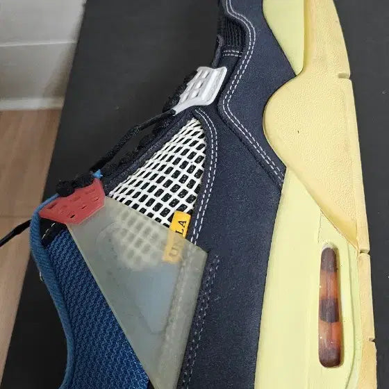 [BUNJANG] Jordan 4 Union Off Noir Sneakers / 조던4X유니온 오프느와르