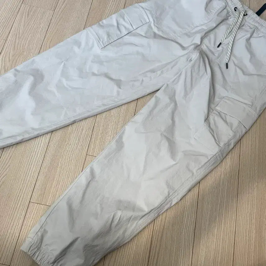 [SOLD OUT] 뷰오리 버치조거 라이트 그레이 xs
