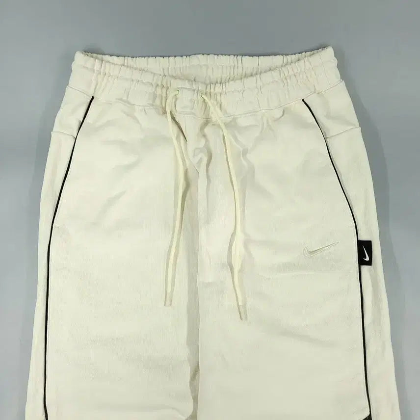 [BUNJANG] Nike Light Beige Black Swoosh Jogger Pants / 나이키 라이트베이지 블랙 스우시 빅로고 파이프라인 올드스쿨 밴딩 조거팬츠