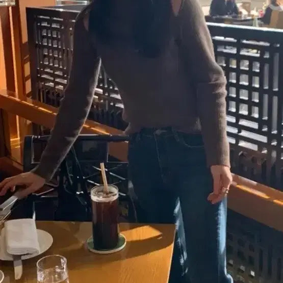 [BUNJANG] Grey Room Boat Neck Knit Charcoal / 그레이룸 트임 보트넥 니트 차콜