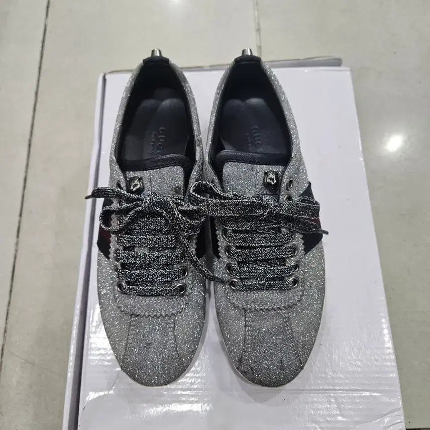 [BUNJANG] Gucci Glitter Sneakers (Size 35) / 구찌글리터스니커즈(35)