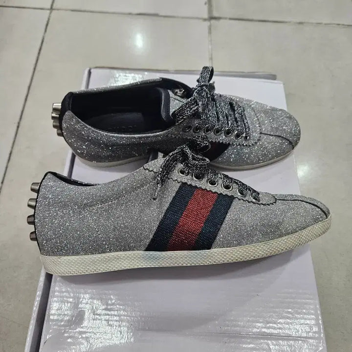 [BUNJANG] Gucci Glitter Sneakers (Size 35) / 구찌글리터스니커즈(35)