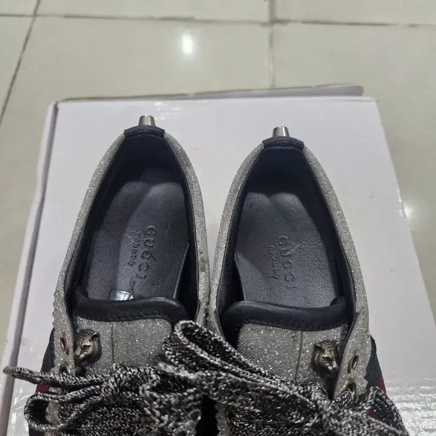 [BUNJANG] Gucci Glitter Sneakers (Size 35) / 구찌글리터스니커즈(35)