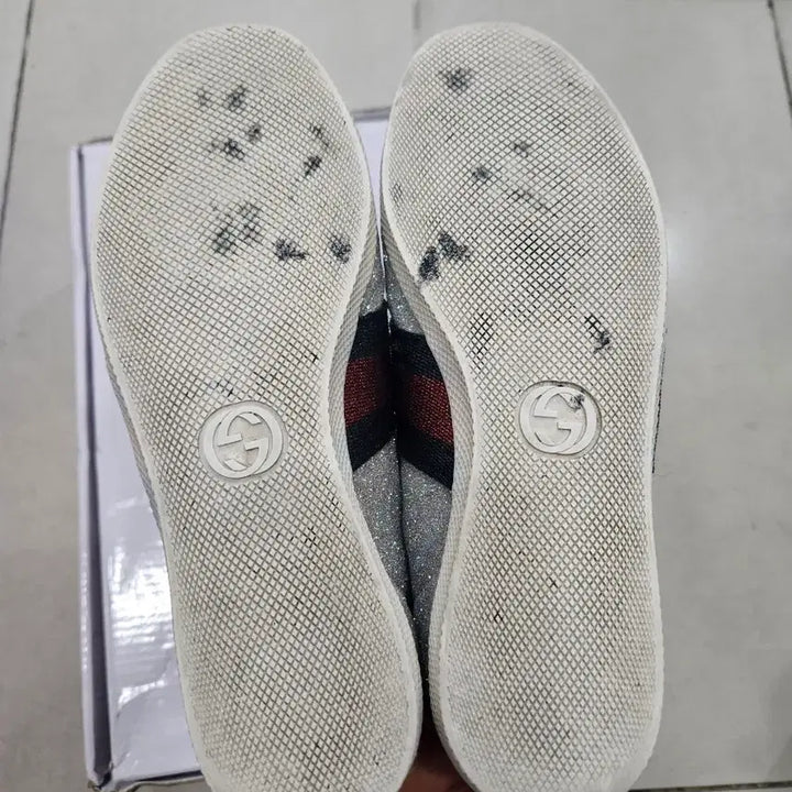 [BUNJANG] Gucci Glitter Sneakers (Size 35) / 구찌글리터스니커즈(35)