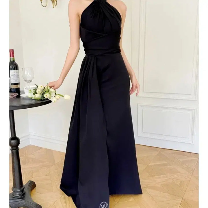 [BUNJANG] Morbendi Black Halterneck Self-Wedding Dress L / 모반디 홀터텍 셀프웨딩 드레스 블랙드레스 2부드레스 L
