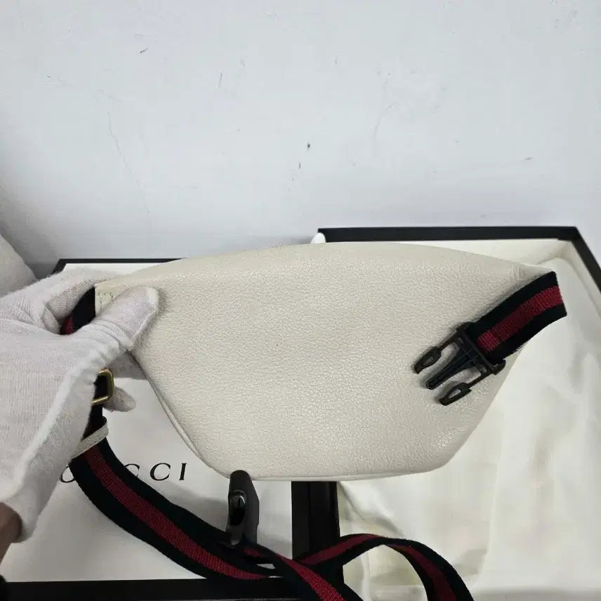 [BUNJANG] Gucci 띠로고 Belt Bag / [정품] 구찌 띠로고 힙색 벨트백