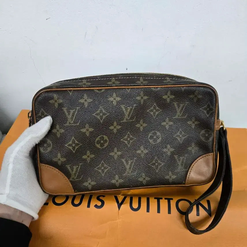 [BUNJANG] Louis Vuitton Mali Dragon Pouch Bag / [정품] 루이비통 말리 드래곤 파우치백