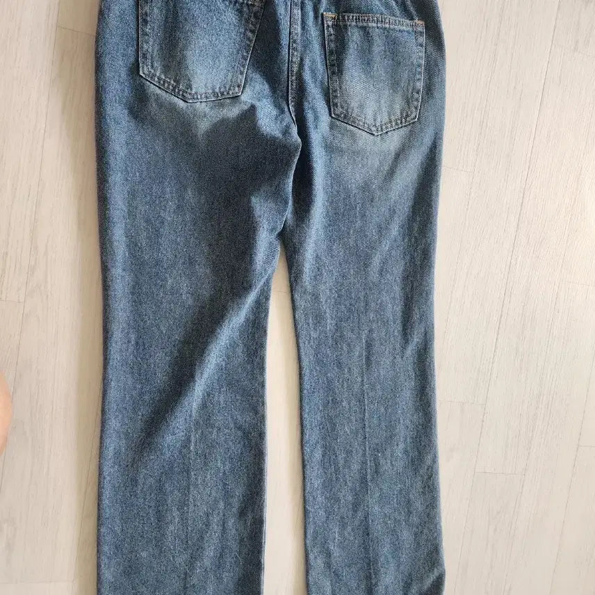 [BUNJANG] Hansum SJ Light Wash Straight Fit Denim Jeans / 한섬 SJ 청바지