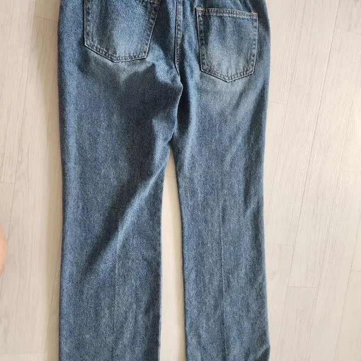 [BUNJANG] Hansum SJ Light Wash Straight Fit Denim Jeans / 한섬 SJ 청바지