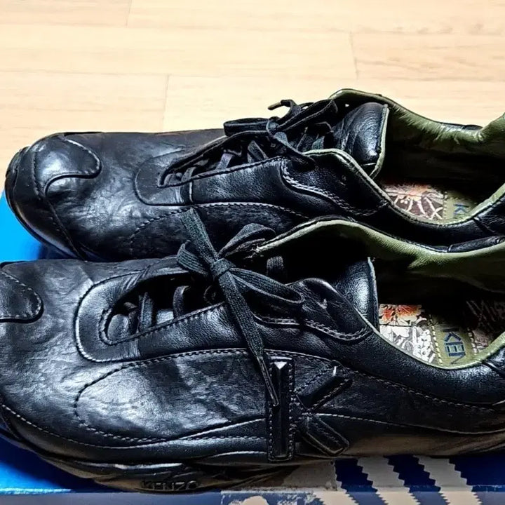 [BUNJANG] KENZO Black Leather Sneakers / KENZO 겐조 블랙 레더 스니커즈
