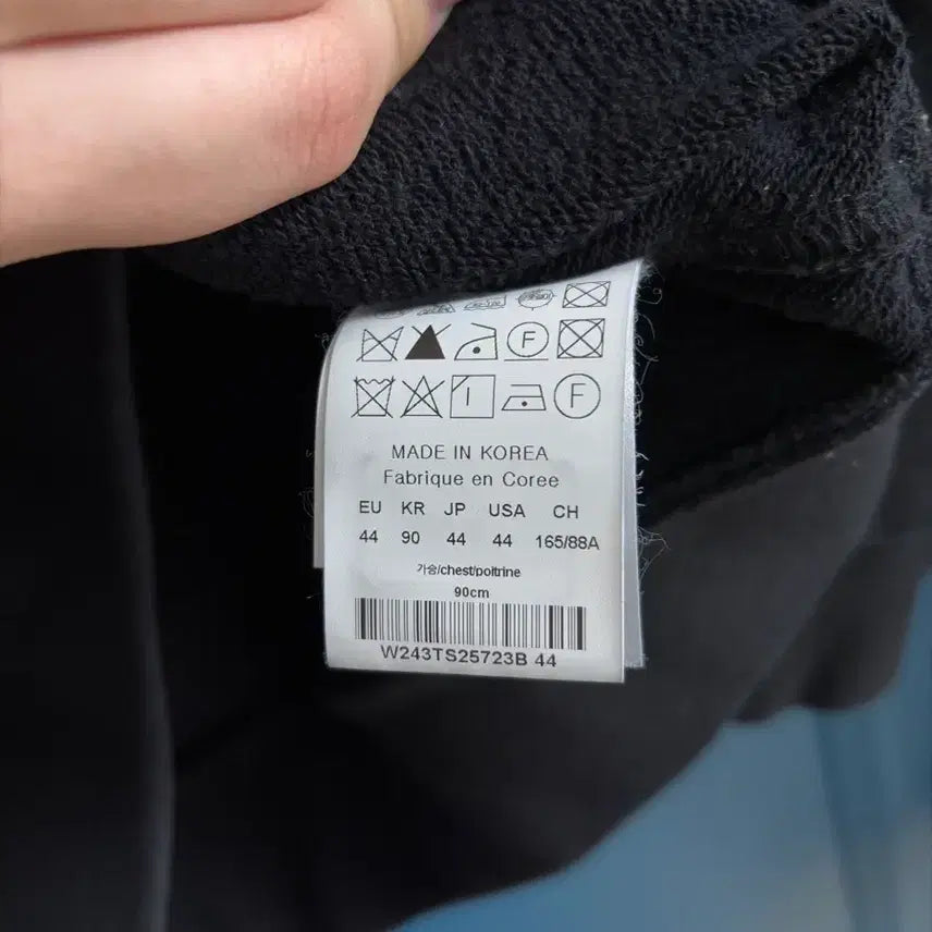 [BUNJANG] Wooyoungmi 3D Flower Back Logo Sweatshirt Black / [신품급 / 44사이즈] 우영미 24FW 3D 플라워 백로고 맨투맨 블랙