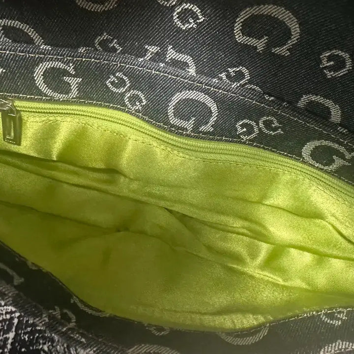 [BUNJANG] Guess Y2K Denim Shoulder Bag / guess 게스 y2k 숄더백 가방