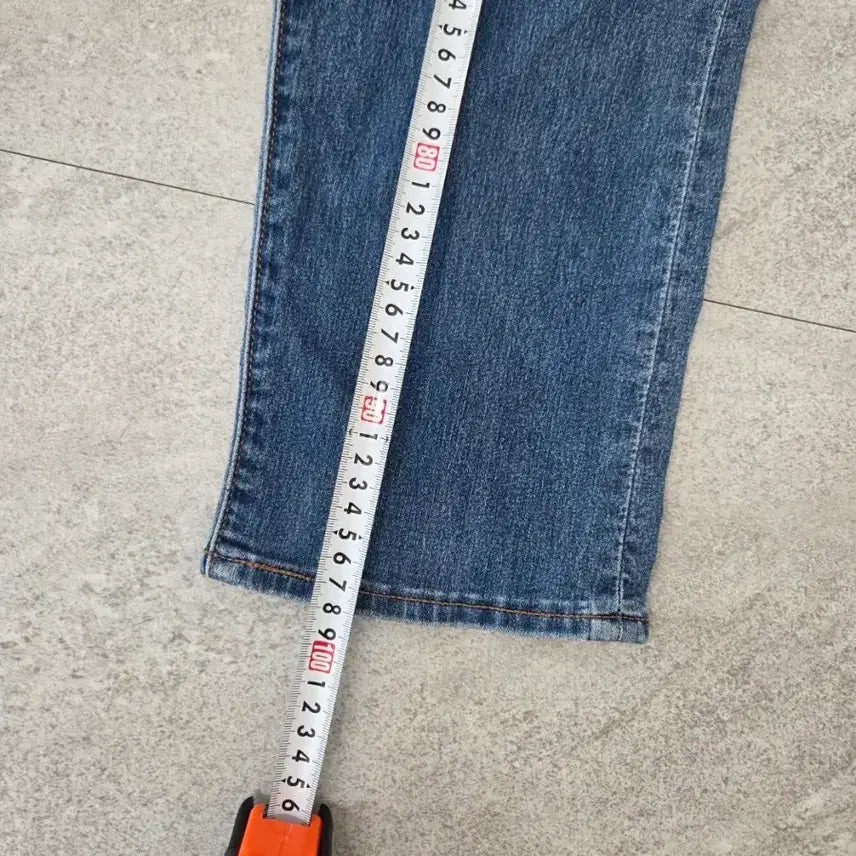 [SOLD OUT] [LEVI&