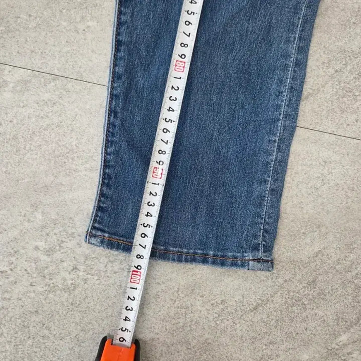 [SOLD OUT] [LEVI&