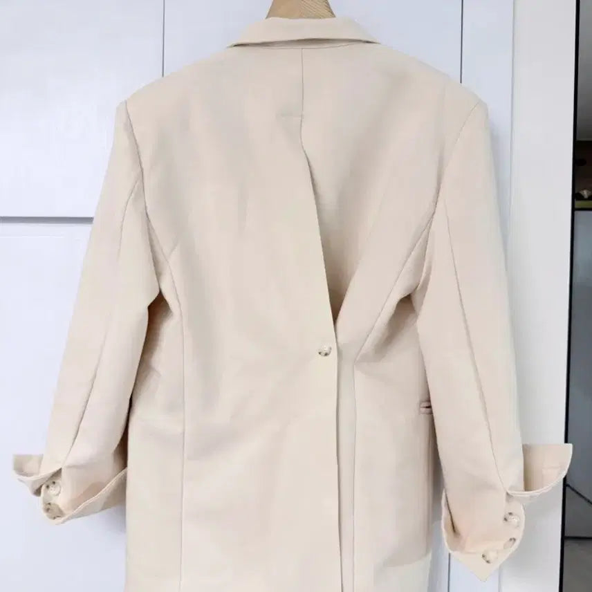 [SOLD OUT] 새상품 HAPER 하퍼 아이보리색 블레이저 자켓