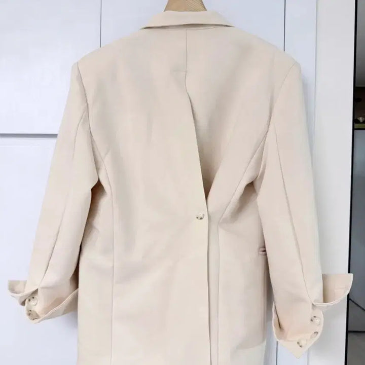 [SOLD OUT] 새상품 HAPER 하퍼 아이보리색 블레이저 자켓