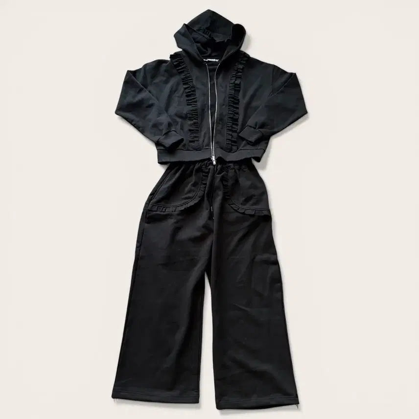 [BUNJANG] YAHN SISI Frill Hooded Zip-up Set Black / 미착용) YAHN SISI 얀시시 프릴 후드 집업 세트 블랙