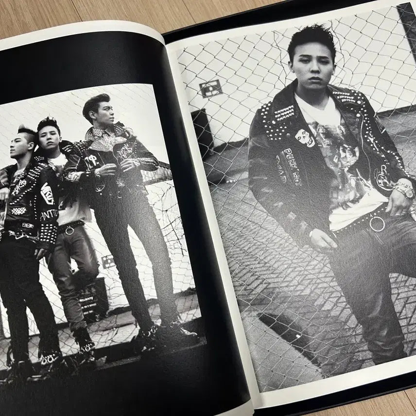 [BUNJANG] Bigbang Extra Ordinary Photobook / 빅뱅 Extra ordinary 포토북