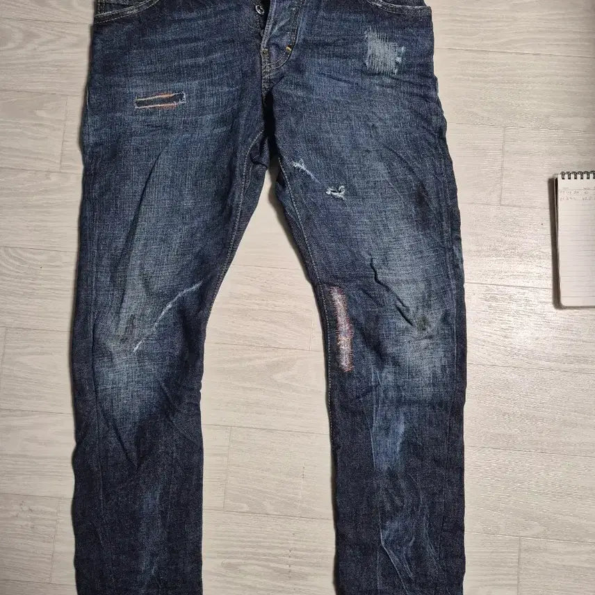 [BUNJANG] Dsquared2 Twisted Baggy Jeans / 디스퀘어드 / 녹워싱 트위스트배기진 /46