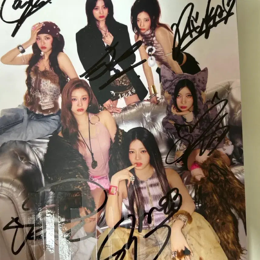 [BUNJANG] BABYMONSTER Signed Album / 베이비몬스터 친필싸인앨범