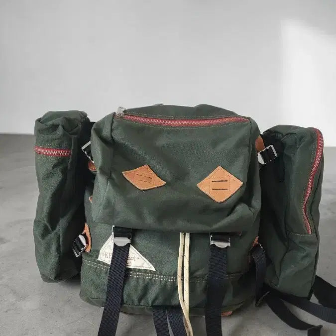 [SOLD OUT] KELTY 홀리팩 올리브색 백팩 가방