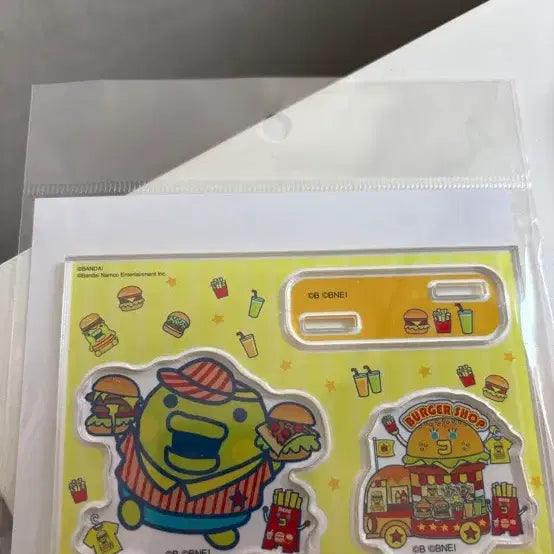 [BUNJANG] Tamagotchi PuchiPachi Burger Shop Diorama Acrylic Stand / 다마고치 구치파치 반다이 버거샵 다오라마 아크릴 스탠드