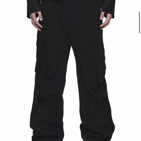 [SOLD OUT] CORE:14 LEAF CARGO PANTS (BLACK)