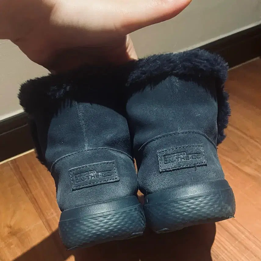 [BUNJANG] Skechers Fleece-Lined Cold Weather Boots 230mm / 스케쳐스 기모 방한 부츠 230mm