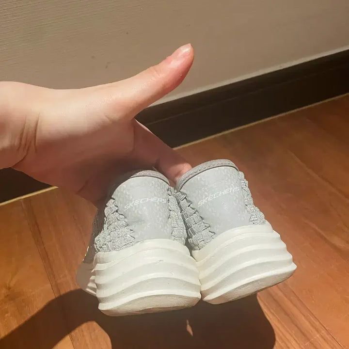 [BUNJANG] Skechers Memory Foam Slip-on Shoes / 스케쳐스 메모리폼 슬립온 230mm