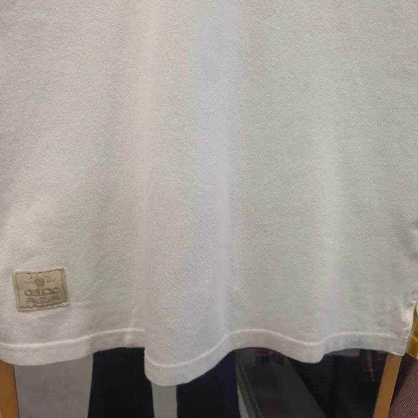 [BUNJANG] Bean Pole Jeans Celtic Embroidery Short Sleeve Polo Shirt (Size 95) / [95] 빈폴진 골드 셀틱 자수 반팔 카라티 (상태 좋음)