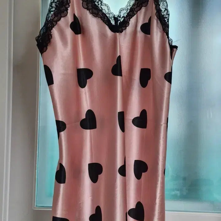 [BUNJANG] Pink Heart Lace Slip Pajamas (Size S) / 핑크 하트 레이스 슬립 잠옷.S