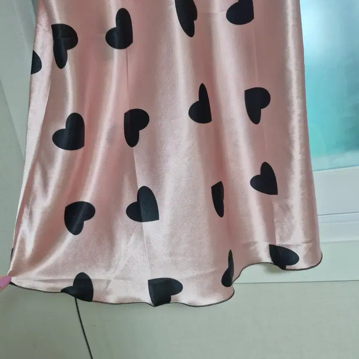 [BUNJANG] Pink Heart Lace Slip Pajamas (Size S) / 핑크 하트 레이스 슬립 잠옷.S