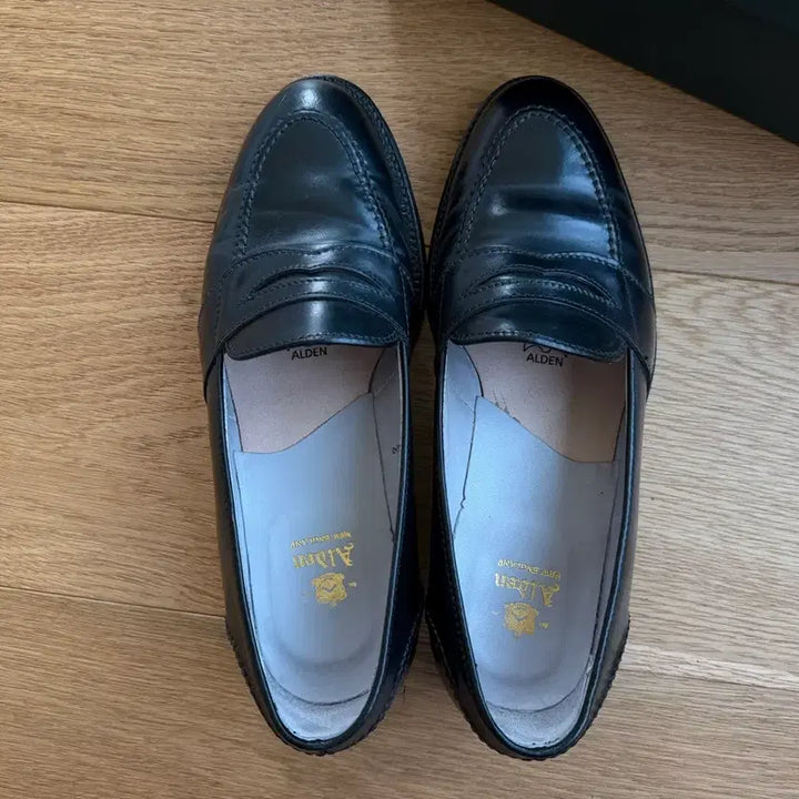 [BUNJANG] Alden 6845 Wingtip Brogues (Size 8E) / 알든 (Alden) 6845 (8E)